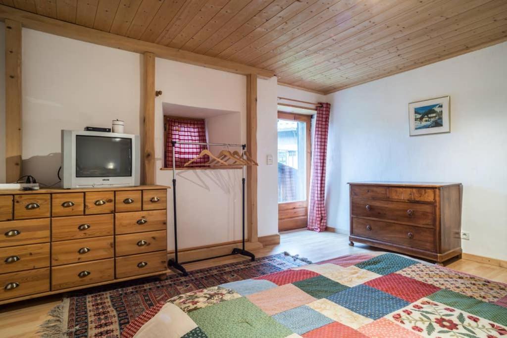 Appartement Spacieux Proche Des Telecabines Et Du Centre Ville Avec Jardin Prive سا جيرفي لي با المظهر الخارجي الصورة