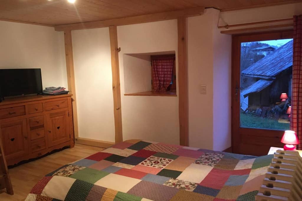 Appartement Spacieux Proche Des Telecabines Et Du Centre Ville Avec Jardin Prive سا جيرفي لي با المظهر الخارجي الصورة