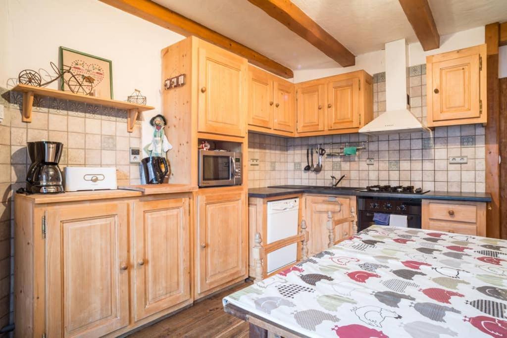 Appartement Spacieux Proche Des Telecabines Et Du Centre Ville Avec Jardin Prive سا جيرفي لي با المظهر الخارجي الصورة