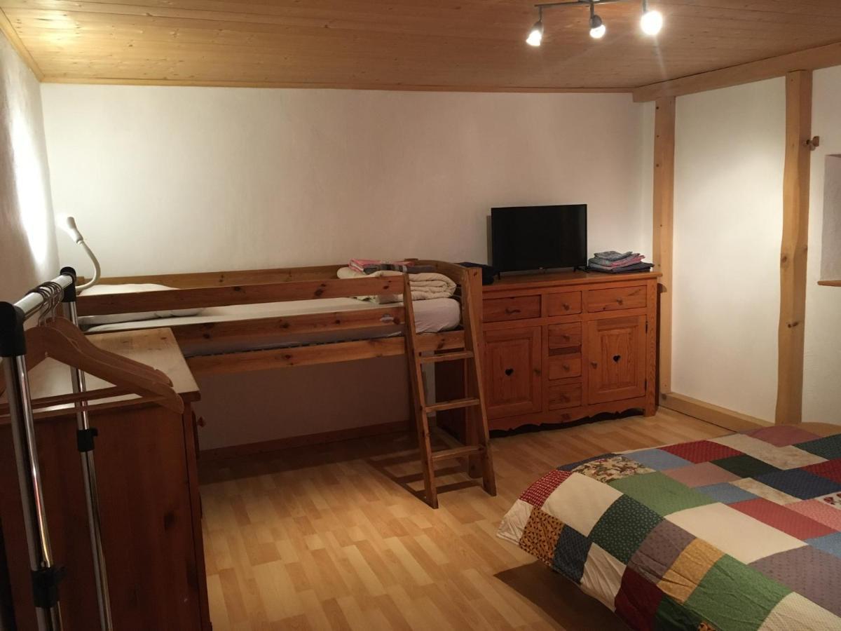 Appartement Spacieux Proche Des Telecabines Et Du Centre Ville Avec Jardin Prive سا جيرفي لي با المظهر الخارجي الصورة
